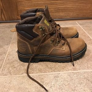 Men’s Skechers lace up boots